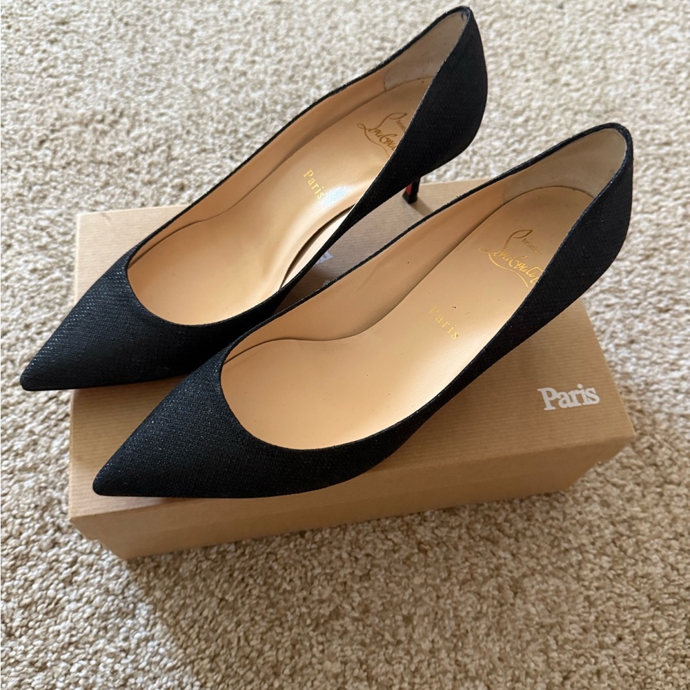55mm Louboutin Kate Black Women's Pumps. Brand new aside 40 1/2